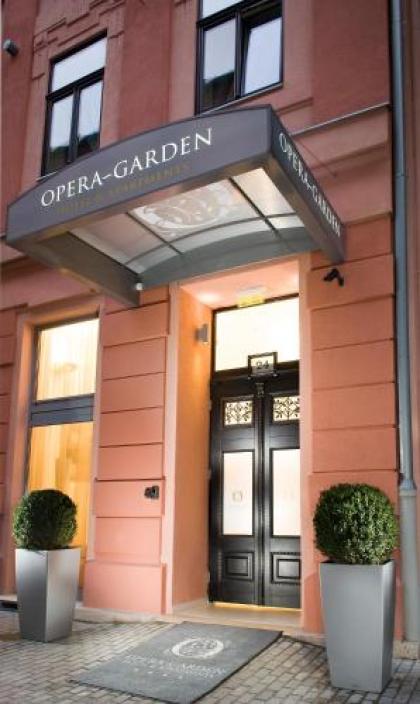 Opera Garden Hotel & Apartments - image 6