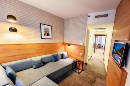 Roombach Hotel Budapest Center - image 6
