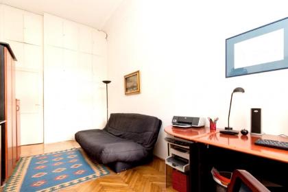 Apartment with 3 bedrooms in Budapest with wonderful city view terrace and WiFi - image 16