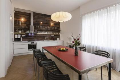 Luxury Bauhaus Apartment - image 7