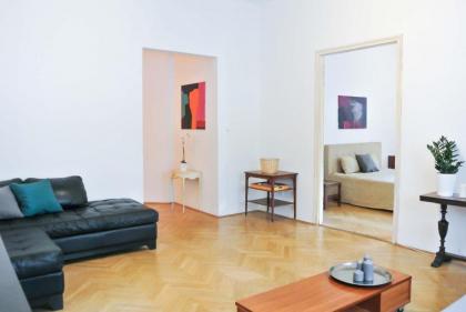 Zrinyi Design Apartment - image 12