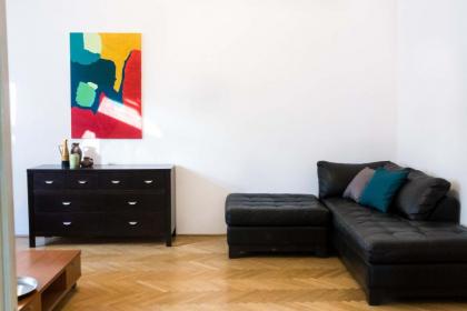 Zrinyi Design Apartment - image 15