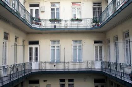 Central Ferenciek Apartments - image 5