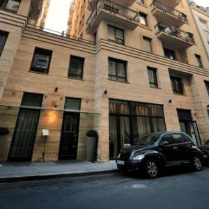 Leda Apartments