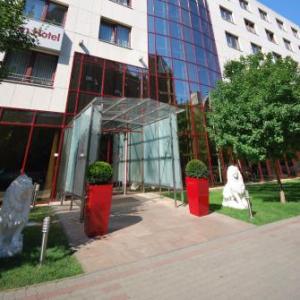 Lion's Garden Hotel