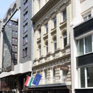 Promenade City Hotel
