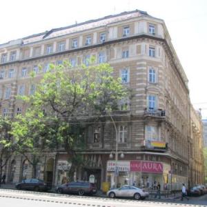 Friends Hostel & Apartments