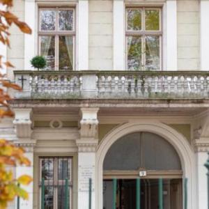 Harmonia Palace