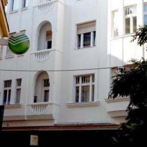 City Centre Apartment with 3 Bathrooms