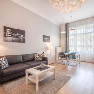 Synagogue Apartment Dohany 