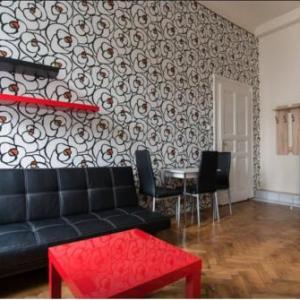 SparrOwl Apartments