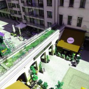 Gozsdu Apartment