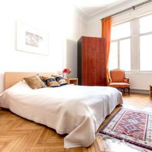 Apartment with 3 bedrooms in Budapest with wonderful city view terrace and WiFi