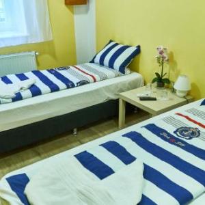 Deniz Pension