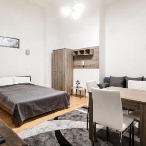 W2 Synagogue Apartment Budapest 