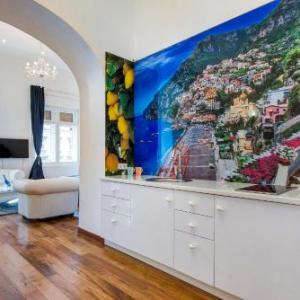 Royale Apartment 