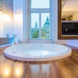 VIP SUITE JACUZZI