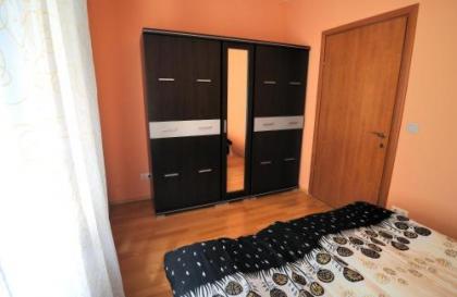 Leda Apartments - image 17