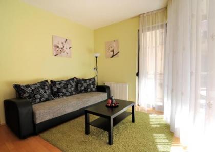 Leda Apartments - image 19