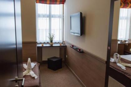 Central Hotel 21 and Apartments - image 3