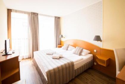 Hotel Orion Várkert - image 14