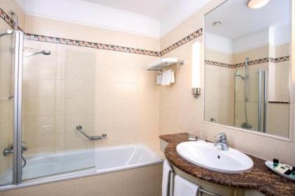 Danubius Hotel Astoria City Center - image 18