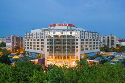 Danubius Hotel Helia - image 2