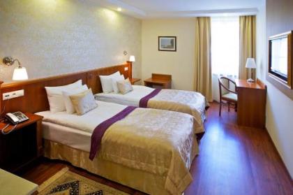 Gold Hotel Budapest - image 17