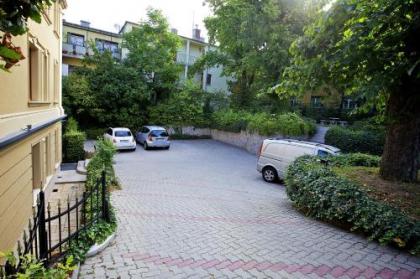Gold Hotel Budapest - image 8