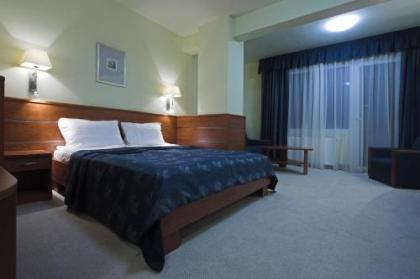 Benczur Hotel - image 11