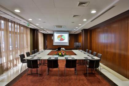 Adina Apartment Hotel Budapest - image 13