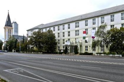 Hunguest Hotel Millennium - image 1