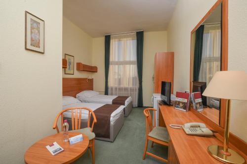Hunguest Hotel Millennium - image 2