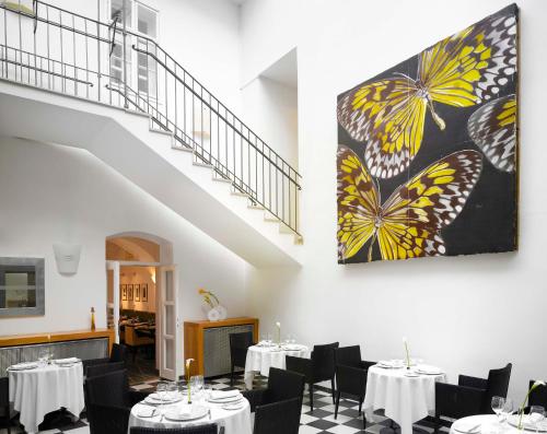 art'otel budapest by park plaza - image 4