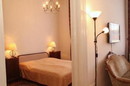 Inn Side Hotel Kalvin House - image 12