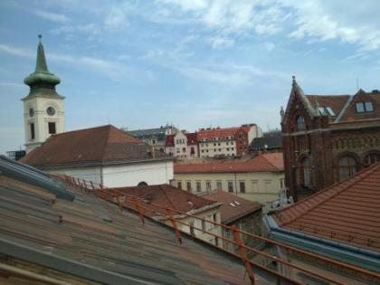 Inn Side Hotel Kalvin House - image 2