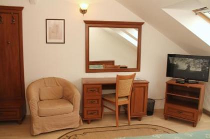 Inn Side Hotel Kalvin House - image 8