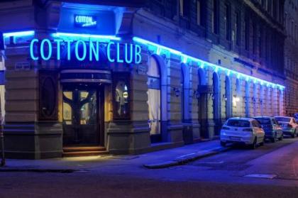 Cotton House Hotel Budapest - image 2