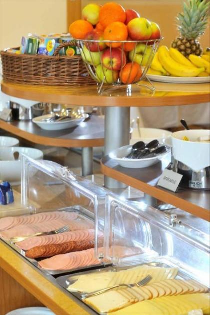 Carlton Hotel Budapest - image 7
