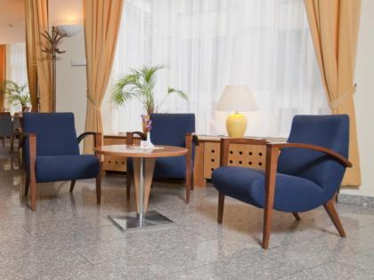 Starlight Suiten Hotel - image 3