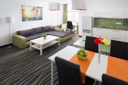 Rubin Wellness&Conference Hotel - image 4