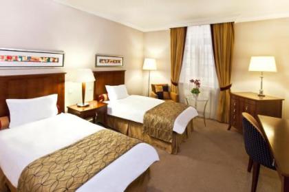 Corinthia Budapest - image 12
