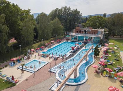 Holiday Beach Budapest Wellness Hotel with Sauna Park - image 15