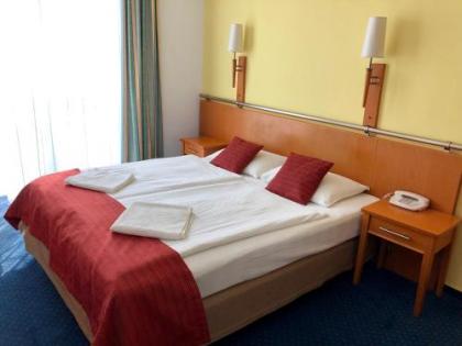 Hotel Veritas - image 11