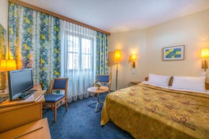 Corvin Hotel Budapest Sissi Wing - image 19
