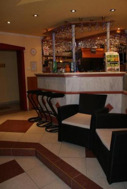 Hotel Palota City - image 11