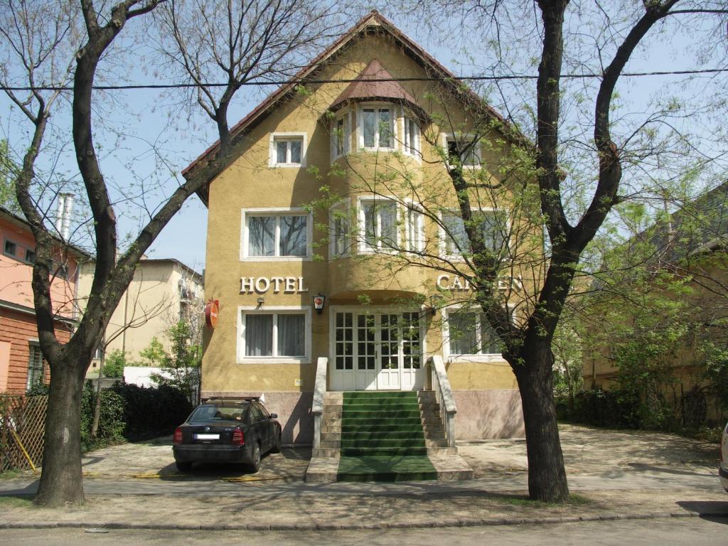 Carmen Pension - main image