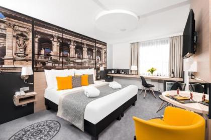 Mercure Budapest City Center - image 6