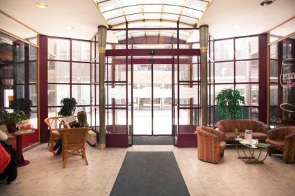 City Hotel Pilvax - image 1