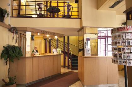 City Hotel Pilvax - image 11